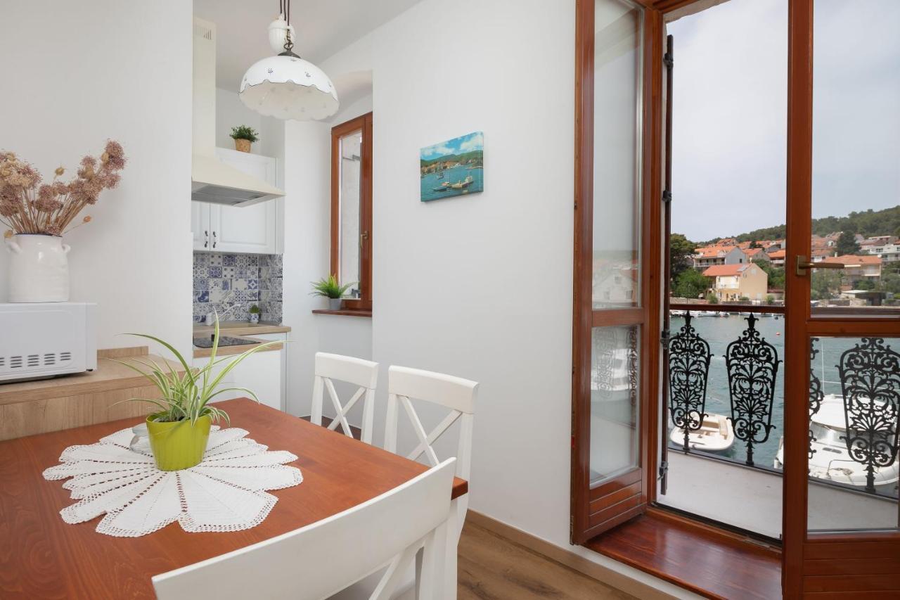 Appartamento Ancora Faros Stari Grad  Esterno foto