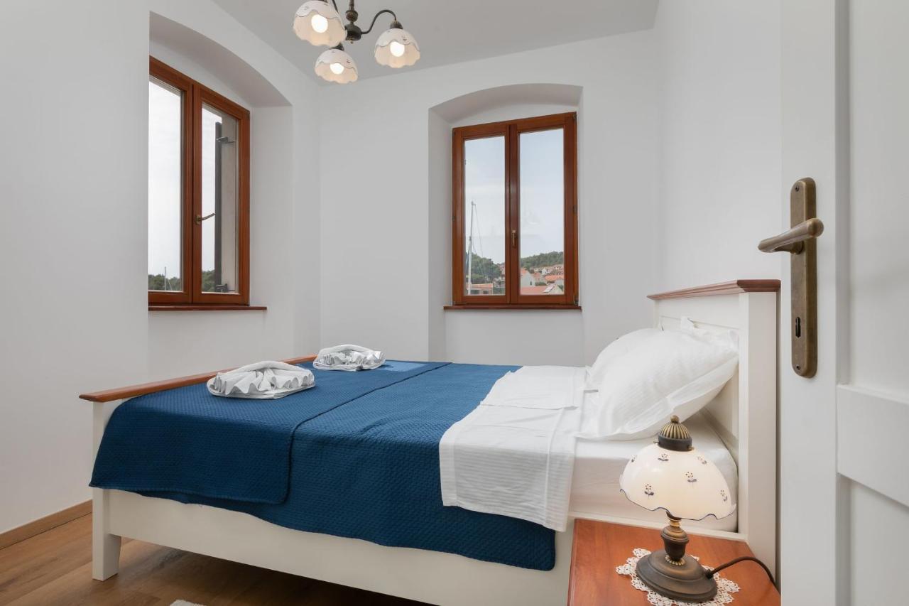 Appartamento Ancora Faros Stari Grad  Camera foto